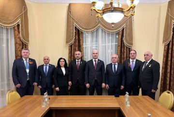 Укрепление межпарламентского сотрудничества обсудили спикер Парламента Абхазии Лаша Ашуба и его югоосетинский коллега Алан Маргиев