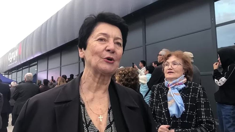 "Я безумно счастлива!" — супруга первого президента Абхазии Владислава Ардзинба Светлана Джергения об открытии Сухумского аэропорта