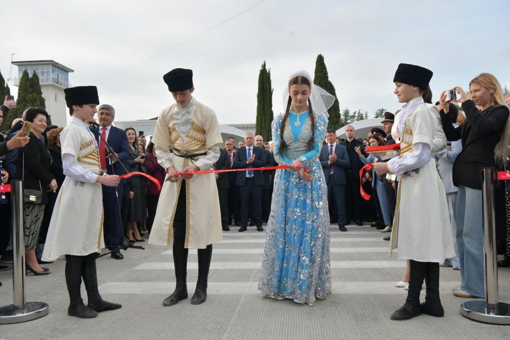 Сухумский аэропорт официально открылся