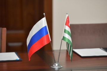 Вопросы сотрудничества обсудили Владимир Делба и ректор СКФУ Беспалов