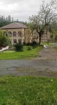 Премьер-министр Абхазии Владимир Делба выехал в Ткуарчал, сообщили в пресс-службе Кабмина