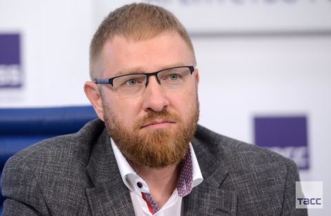 Александр Малькевич: Малькевич на проводе. Электричка «Диоскурия» – мост дружбы между Россией и Абхазией! Вчера состоялся торжественный запуск первой электрички «Диоскурия»