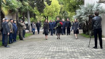 Бадра Гунба простился с добровольцем из Абхазии, погибшим на СВО
