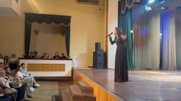 В Доме культуры г. Гал состоялся концерт «Песни Победы поёт весь мир»