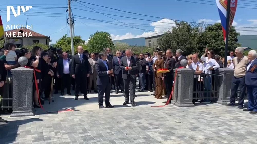 Торжественная церемония открытия мемориального комплекса состоялась в селе Гумиста Сухумского района