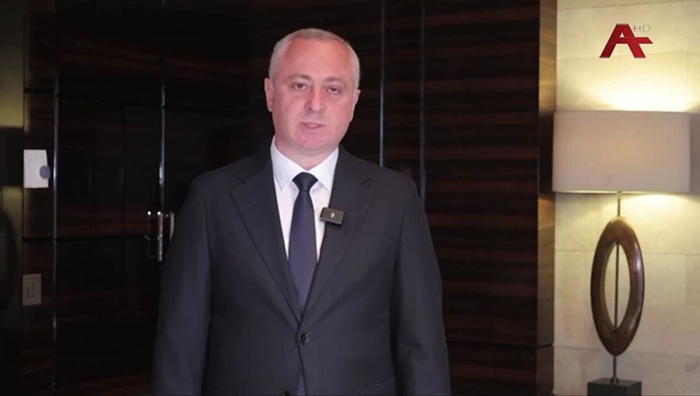 Президент Абхазии Бадра Гунба выразил глубокие соболезнования семье Народного писателя Алексея Гогуа