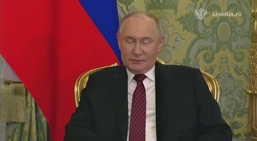 Началась встреча президента России Владимира Путина с президентом Абхазии Бадрой Гунба. 