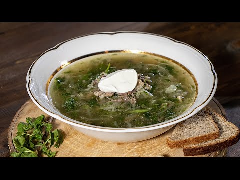 Кологривские щи с кислой капустой и свежей зеленью