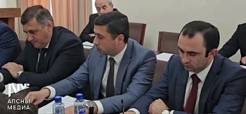 Кабмин принял постановление «О порядке разработки, корректировки, осуществления мониторинга и контроля прогноза социально-экономического развития Республики Абхазия на краткосрочный период, а также об утверждении порядка...