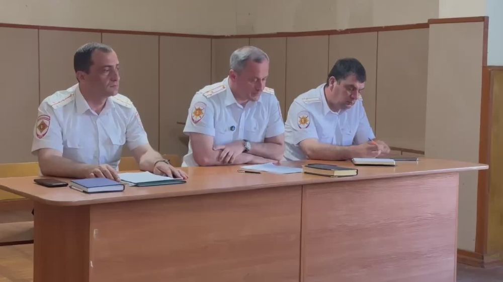 Начальник УГАИ Дамей Авидзба провёл рабочее совещание с личным составом госавтоинспекции УВД по Гагрскому району