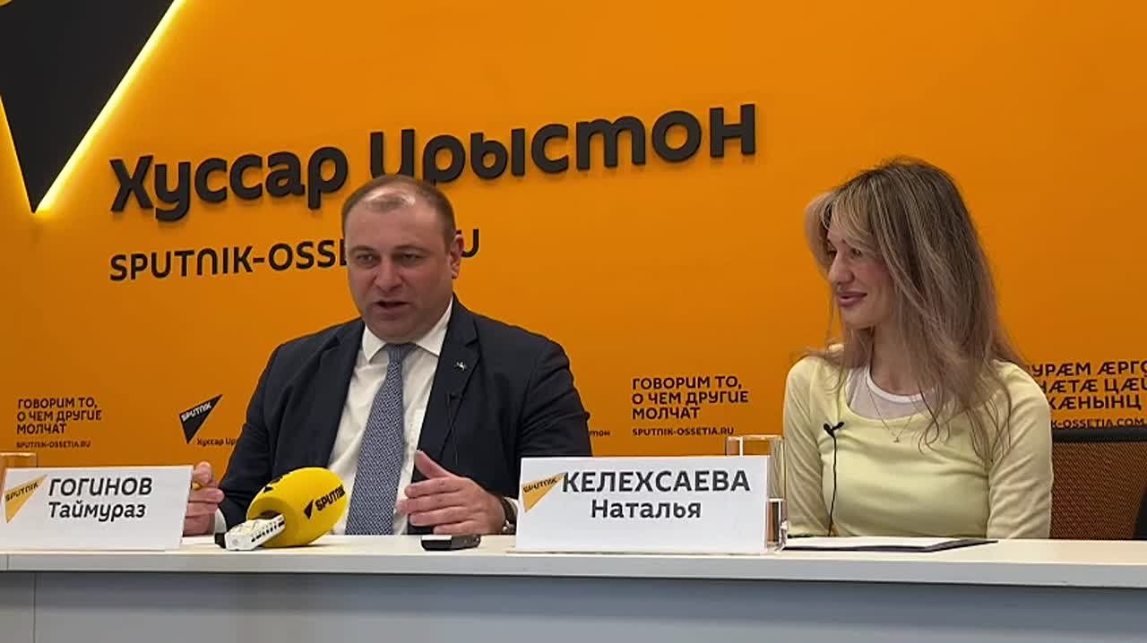 Соглашение о беспошлинной торговле придаст импульс "пока еще робким" торговым отношениям между Абхазией и Южной Осетией, считает торгпред республики в России Таймураз Гогинов
