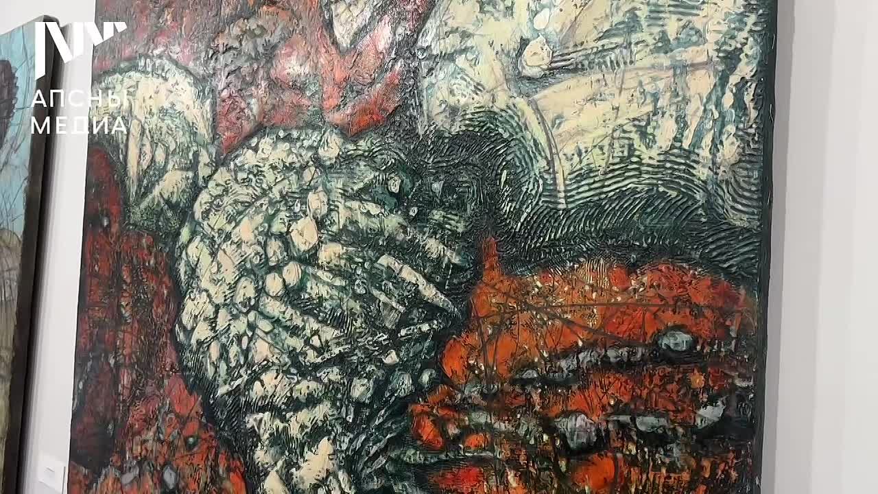 В Сухуме, в частной галерее The Wall Gallery, открылась выставка работ художника-сухумца Игоря Панченко «Ликование в глубинах сна»