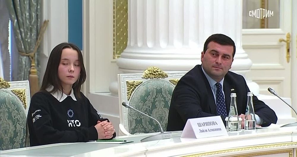Конкурс "Команда Абхазии" был запущен по поручению президента России Владимира Путина и обращению президента Абхазии Бадры Гунба