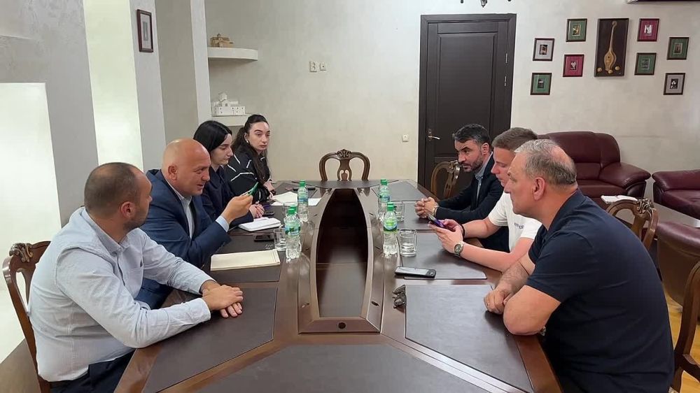Сотрудничество между Сухумом и Нижним Новгородом открывает новые горизонты для культурного обмена и совместных проектов, заявил министр культуры Абхазии Даур Кове