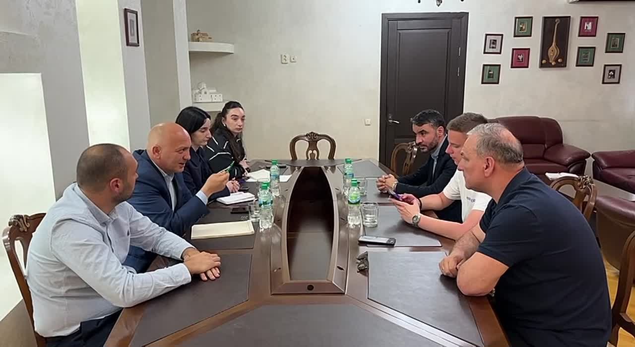 Министр культуры Даур Кове принял делегацию из Нижнего Новгорода, прибывшую в Сухум для участия в мероприятиях в рамках Дней Нижнего Новгорода