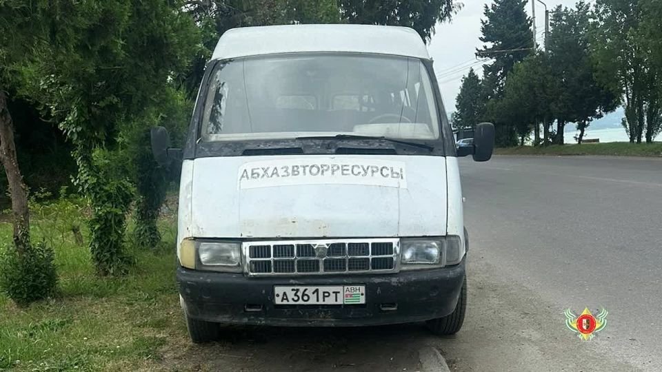 Сотрудники Госавтоинспекции продолжают специальные рейдовые мероприятия по выявлению лиц без права управления автотранспортом, нетрезвых водителей, а так же тех, кто скрывает свое состояние, отказываясь от медицинского...
