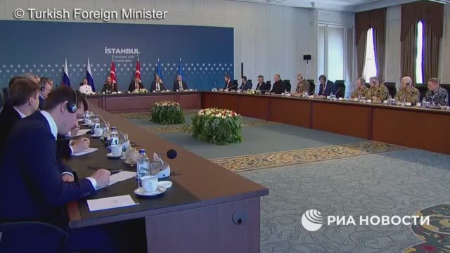 В Стамбуле проходит второй раунд переговоров делегаций России и Украины