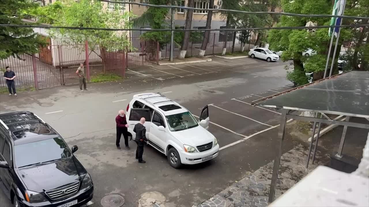 Экс-депутат Адгур Харазия задержан в результате совместно проведенных оперативно-розыскных мероприятий спецслужбами СГБ и МВД Абхазии