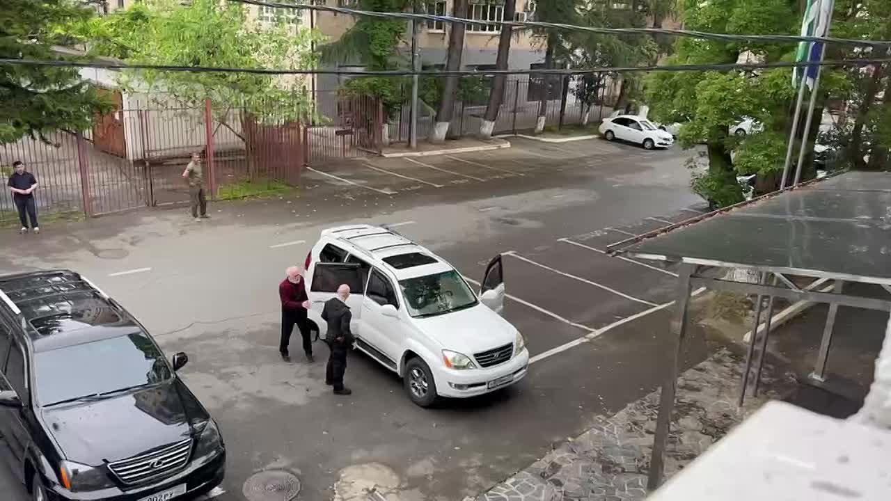 В Абхазии задержан экс-депутат, подозреваемый в стрельбе в Парламенте страны