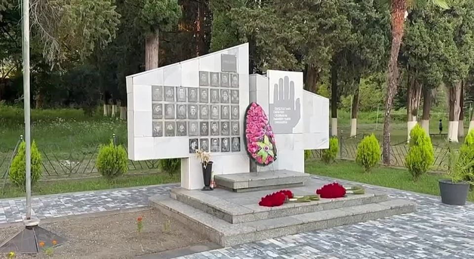 Бадра Гунба и Сергей Кириенко посетили село Ачандара