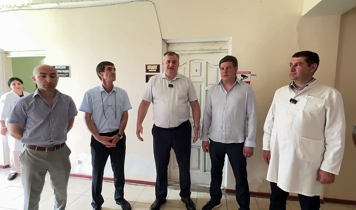 Финалисты "Команды Абхазии" при поддержке Минздрава организовали приезд команды российских медиков в Гал для осмотра населения