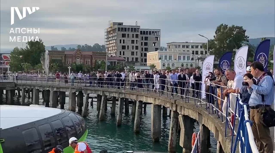 Праздничный день в Сухуме: концерты, фестивали и возобновление морского сообщения с Сочи"