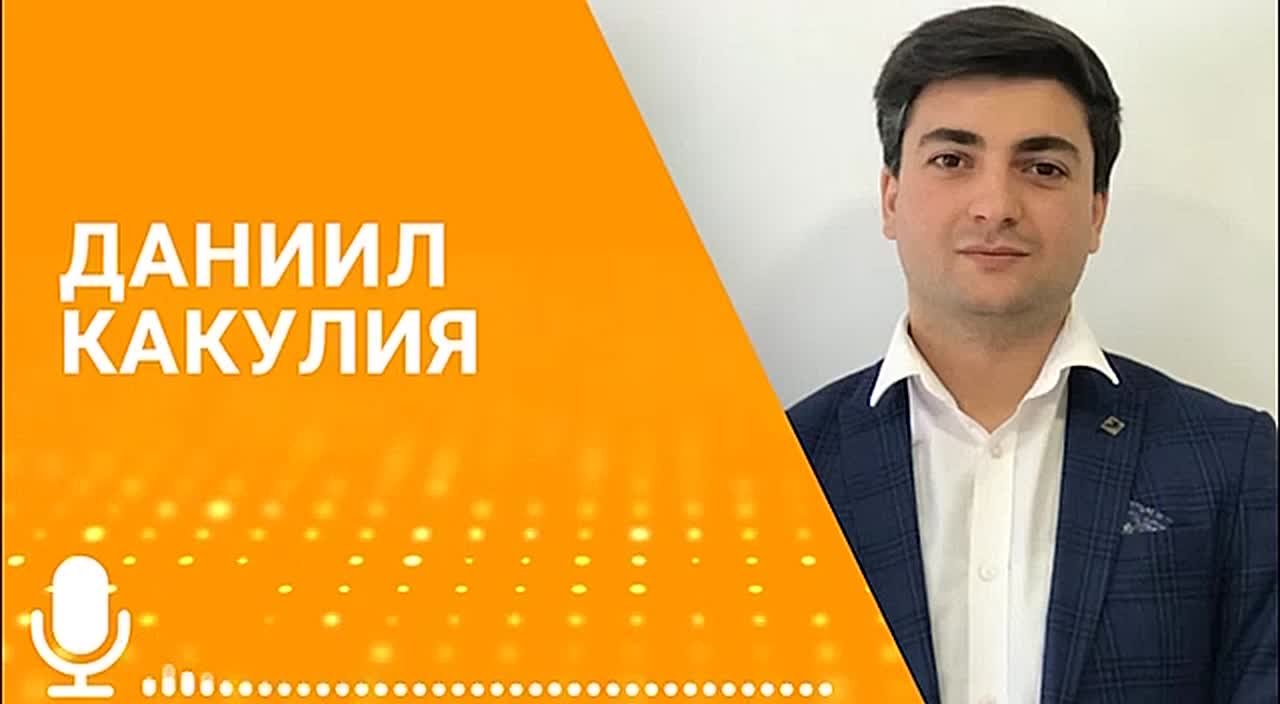 Инспекцию технического состояния и оснащения школ провели в Ткуарчалском районе, сообщил в эфире радио Sputnik заместитель завотделом образования районной администрации Даниил Какулия