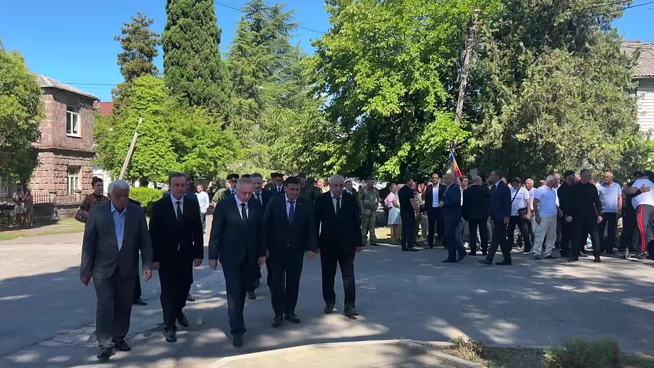 Память добровольцев, защищавших Абхазию, почтили в Гудауте