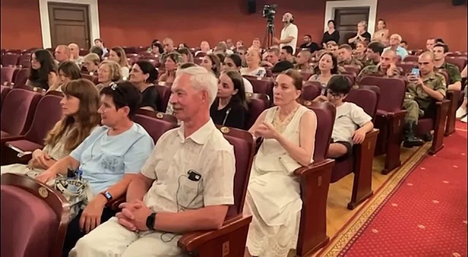Абхазский театр подвел итоги 94-го театрального сезона