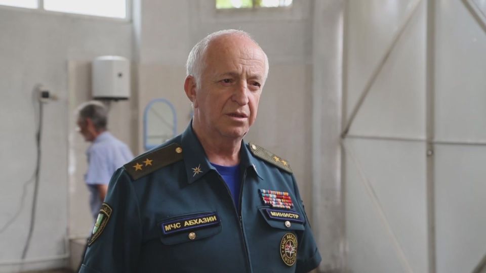 По инициативе Народного фронта России МЧС Абхазии получил полный комплект гидравлического оборудования для ликвидации последствий ДТП