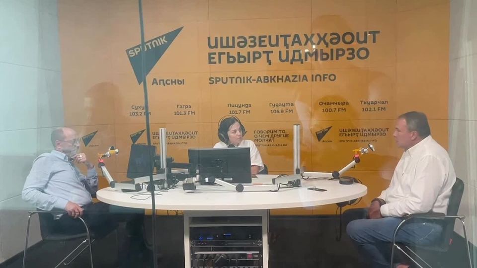 К 100-летию народной дипломатии