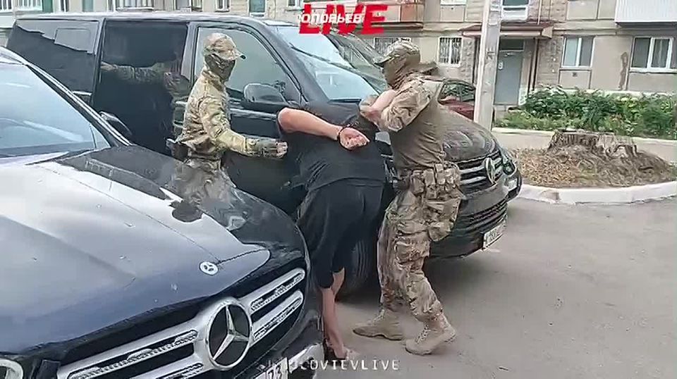Подозреваемого в подготовке покушения на телеведущего Владимира Соловьева задержали в Ульяновской области