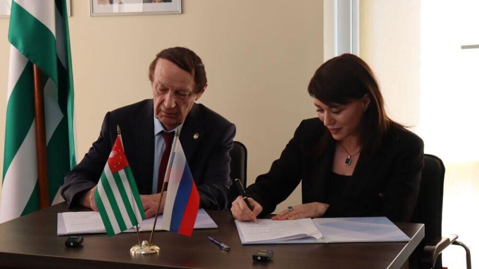 Новое соглашение о сотрудничестве подписали АГУ и СКФУ