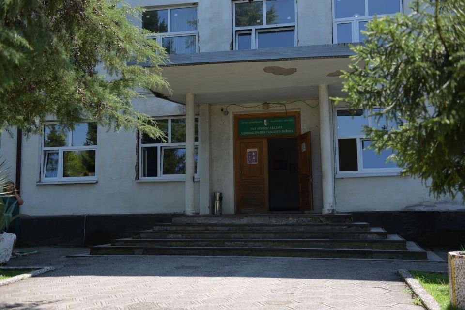 Чрезвычайная ситуация из-за аварии на магистральном водоводе объявлена в Галском районе