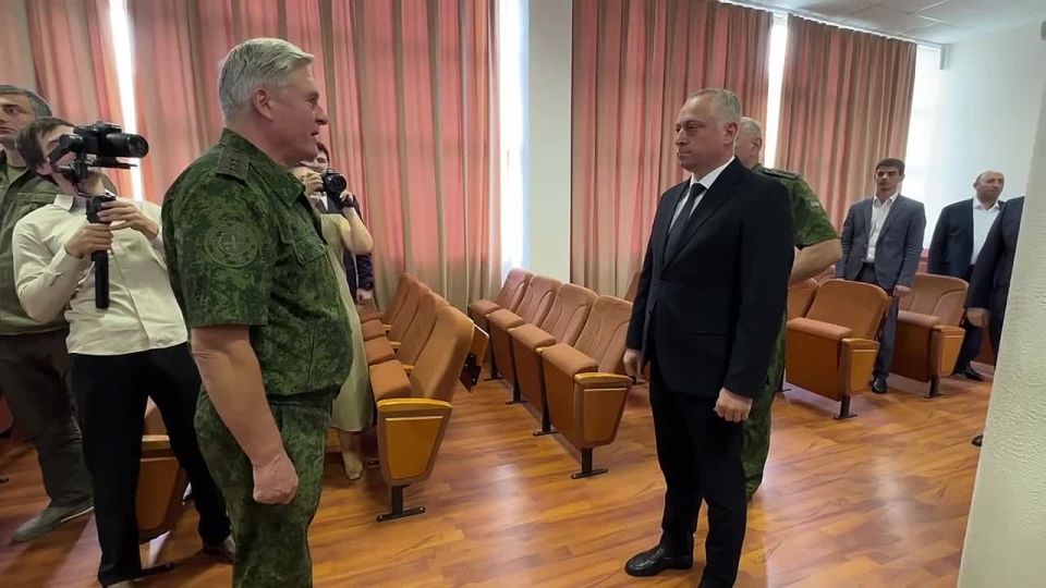 Инструкторско-методические занятия под руководством президента Бадры Гунба пройдут в Минобороны Абхазии