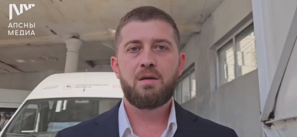 Нижегородская область передала Абхазии три автомобиля «ГАЗель Next», оборудованные специально для поездок маломобильных людей