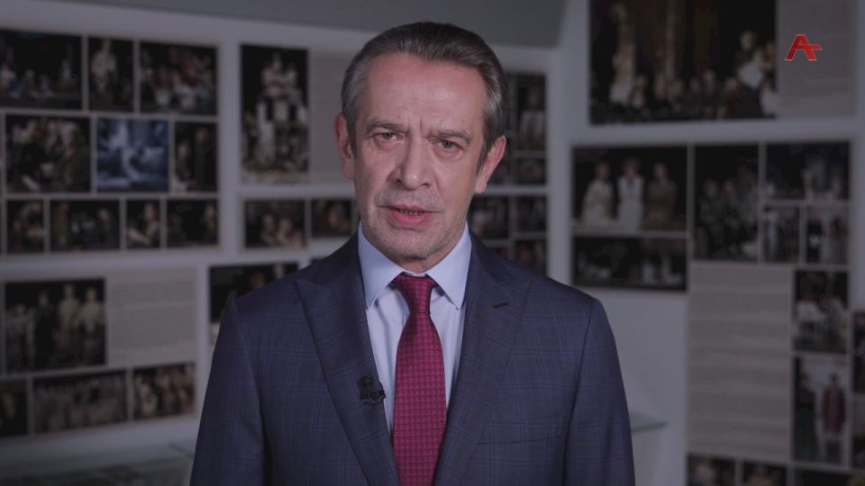 Поздравления с Днем Победы и Независимости