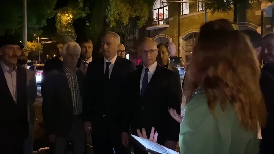 Строительство Дома национальной музыки в Сухуме обсудили Бадра Гунба и Сергей Кириенко