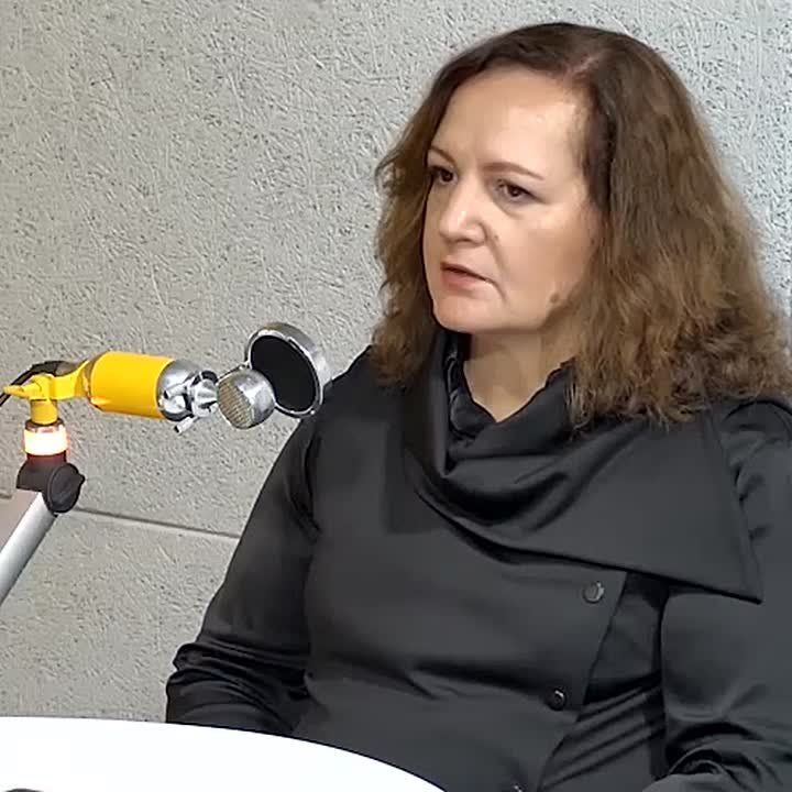 Конкурс-лаборатория "Музыка — диалог без расстояний и границ" за четыре года превратился в кузницу профессиональных музыкантов, сказала в эфире радио Sputnik Народная артистка Абхазии, Заслуженная артистка России, автор..