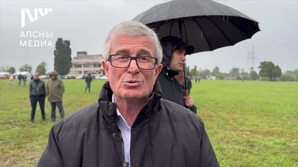 Житель села Аацы Гудаутского района Валерий Малия с большой радостью воспринял слова президента Бадры Гунба о поддержке развития сел Абхазии