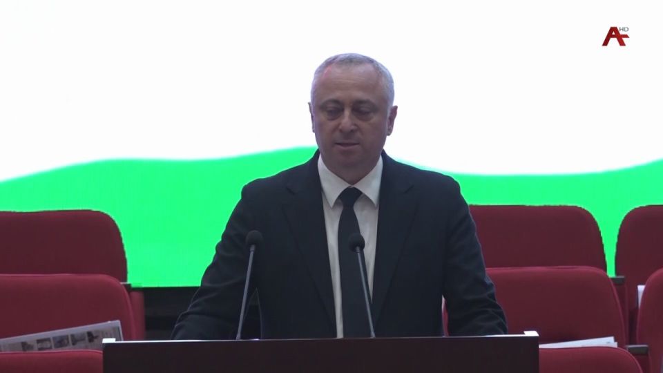 Аа имаысит апартиа «Амцахара» ажи фбати аизара ду. ыдала уи азкын аикаара еижи хба шыса ахыра