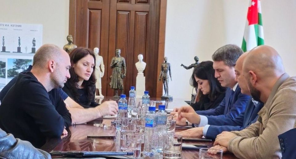 Конкурс на лучшее скульптурное изображение Тлабгана Кецба проведут в Абхазии