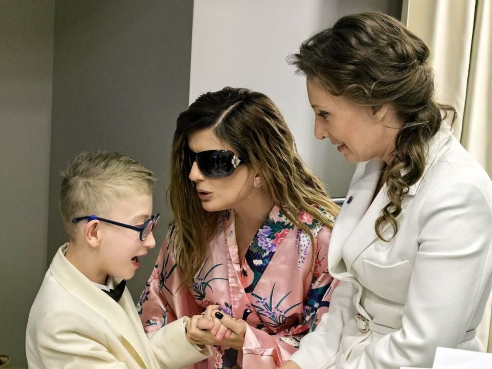 Анна Кузнецова: Передала слова приветствия от Президента России участникам гала-концерта фестиваля «Белая трость»