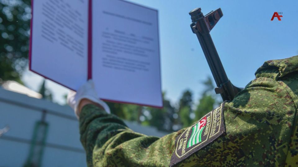 Премьер-министр Владимир Делба подписал распоряжение о призыве в октябре – декабре 2025 года на военную службу граждан Абхазии»