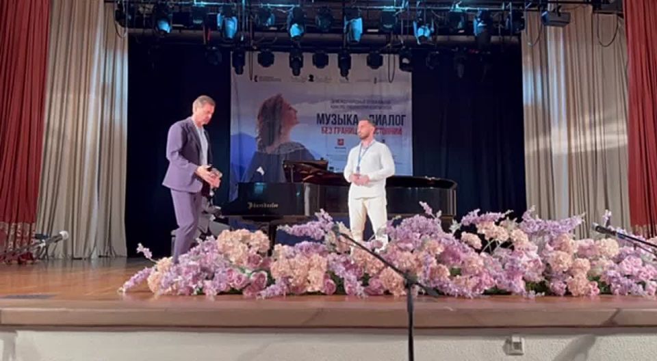 Мастер-класс для участников Международного конкурса-лаборатории Алисы Гицба прошел в Госфилармонии