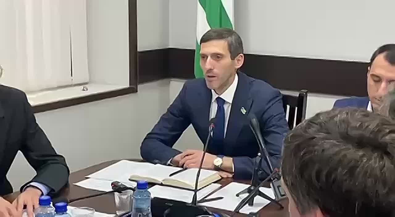 Заключительное заседание Сухумского городского собрания седьмого созыва началось в столице Абхазии