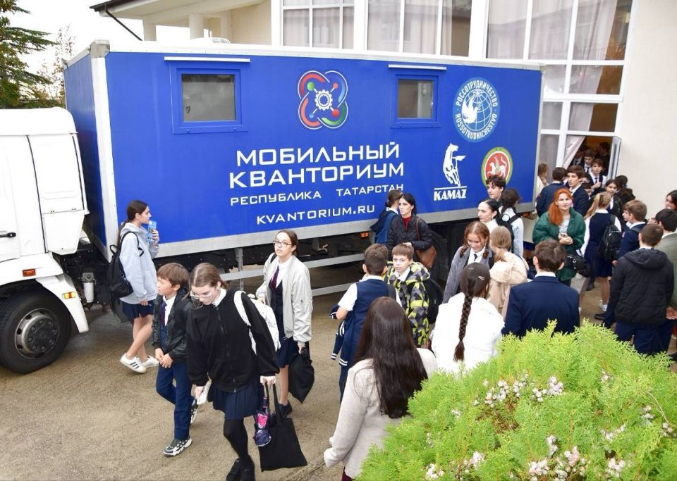 В Абхазии стартовал технологический марафон «Мобильный технопарк»