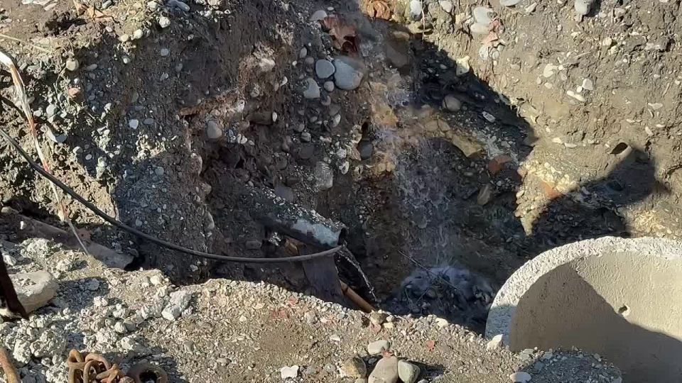 Начался ремонт ливневого коллектора по улице Бейгуа в Сухуме