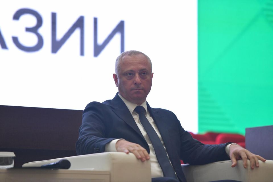 Бадра Гунба: обязательно читаю Sputnik Абхазия