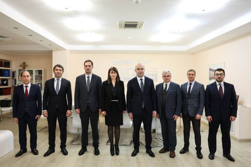 Двустороннее взаимодействие и перспективы сотрудничества в сфере науки и образования обсудили депутаты Парламента Абхазии во время официального визита в Северо-Кавказский федеральный университет